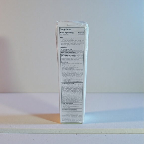 Monat Sun Veil Sunscreen SPF 30 - Picture 2 of 5